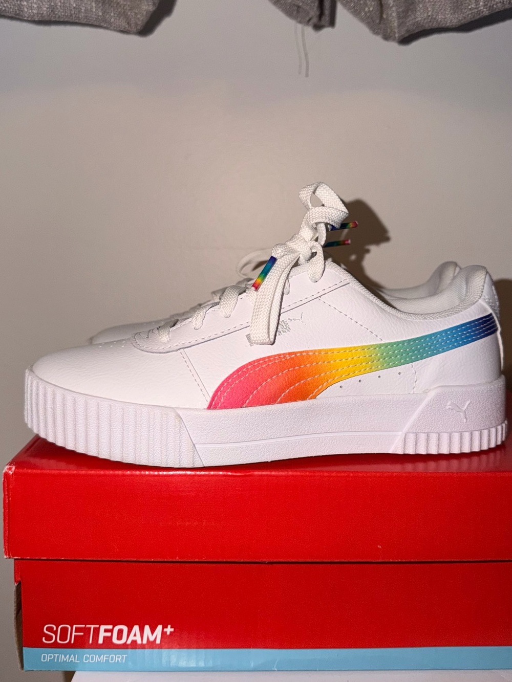 Puma Big Kids White Sneakers. Carina Rainbow Stripe
